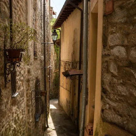 La Rocca Sospesa - Al Vicolo Ristretto Apricale